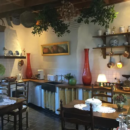 Auberge De Klasse Couette-café Furnes